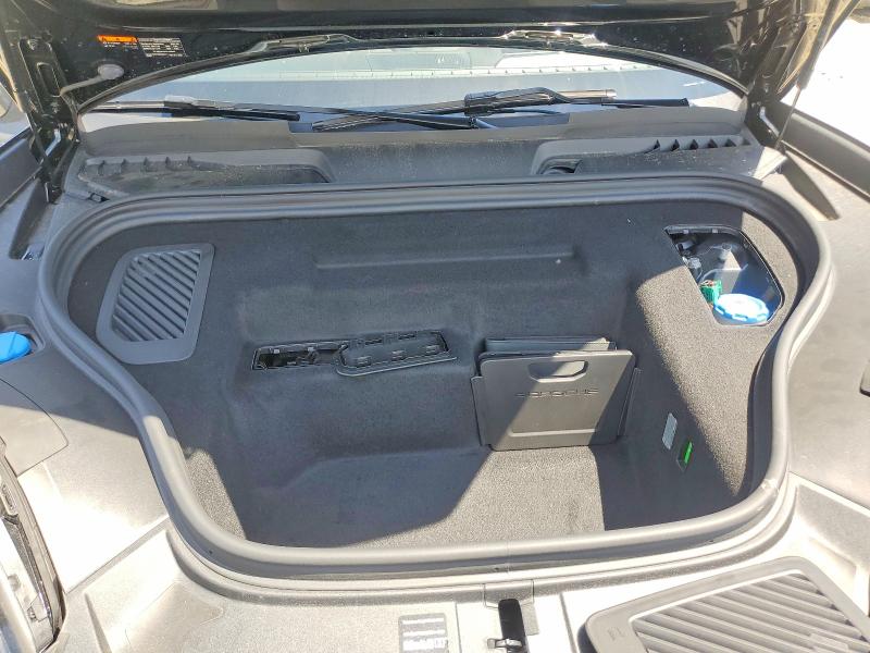 Photo 11 from auction – 2026 PORSCHE MACAN with VIN WP1AB2XA9TL150163
