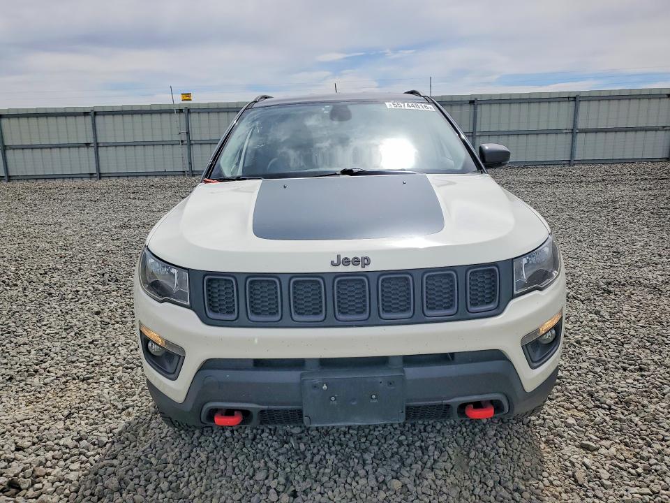 Photo 5 from auction – 2020 JEEP COMPASS with VIN 3C4NJDDB8LT163301