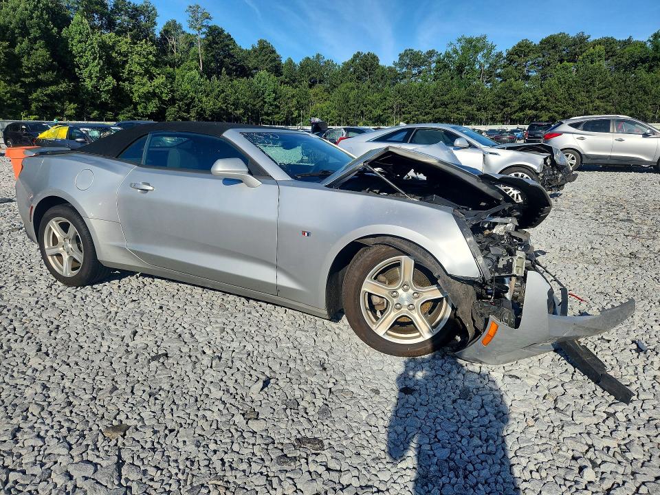 Photo 4 from auction – 2017 CHEVROLET CAMARO with VIN 1G1FB3DX1H0139295