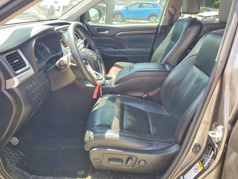 Photo 7 from auction – 2015 TOYOTA HIGHLANDER with VIN 5TDDKRFH4FS124291