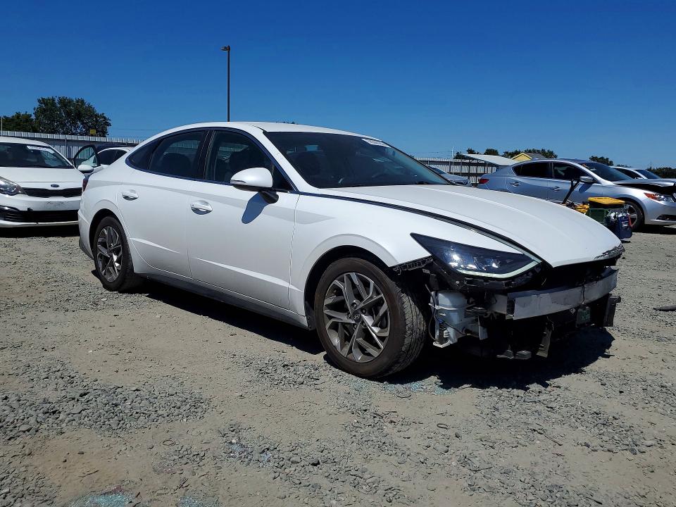 Photo 4 from auction – 2021 HYUNDAI SONATA with VIN KMHL64JA6MA166433