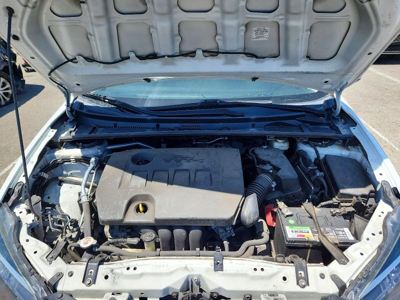 Photo 11 from auction – 2018 TOYOTA COROLLA with VIN 5YFBURHE0JP780378