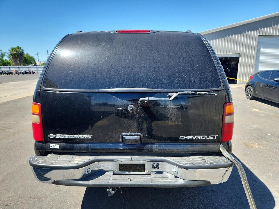 Photo 6 from auction – 2001 CHEVROLET SUBURBAN with VIN 3GNEC16T41G285312