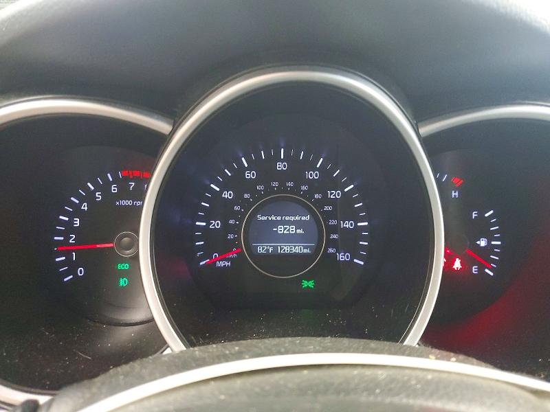 Foto 9 de la subasta – 2015 KIA OPTIMA con VIN 5XXGM4A73FG452442