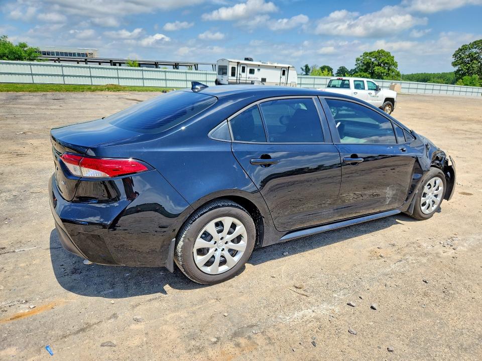 Photo 3 from auction – 2025 TOYOTA COROLLA with VIN 5YFB4MDE2SP325980