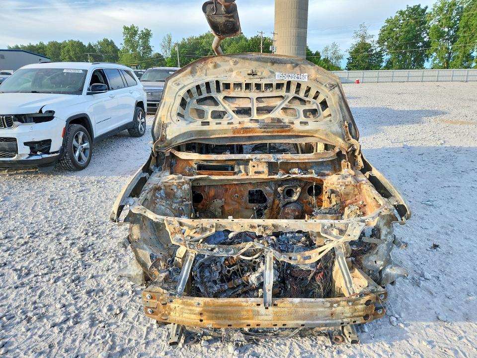 Photo 5 from auction – 2025 CHEVROLET BLAZER with VIN 3GNKBHR45SS240896