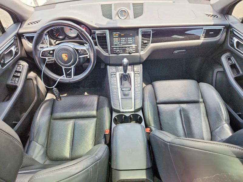 Photo 8 from auction – 2015 PORSCHE MACAN with VIN WP1AB2A51FLB54470