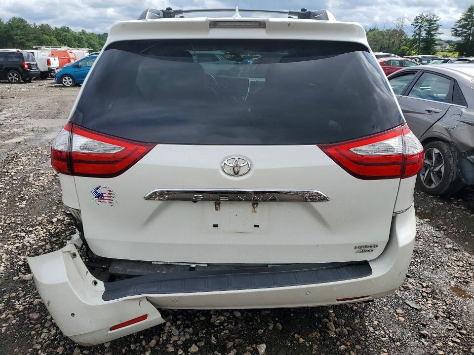 Photo 6 from auction – 2018 TOYOTA SIENNA with VIN 5TDDZ3DC5JS196612