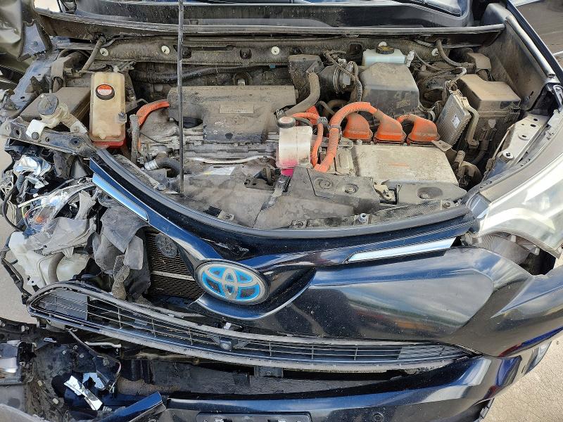 Photo 11 from auction – 2016 TOYOTA RAV4 HV with VIN JTMDJREV4GD044898