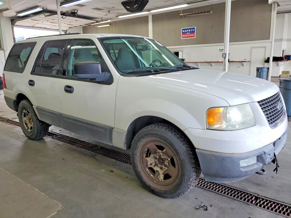 Photo 4 from auction – 2004 FORD EXPEDITION with VIN 1FMPU16L24LA92111