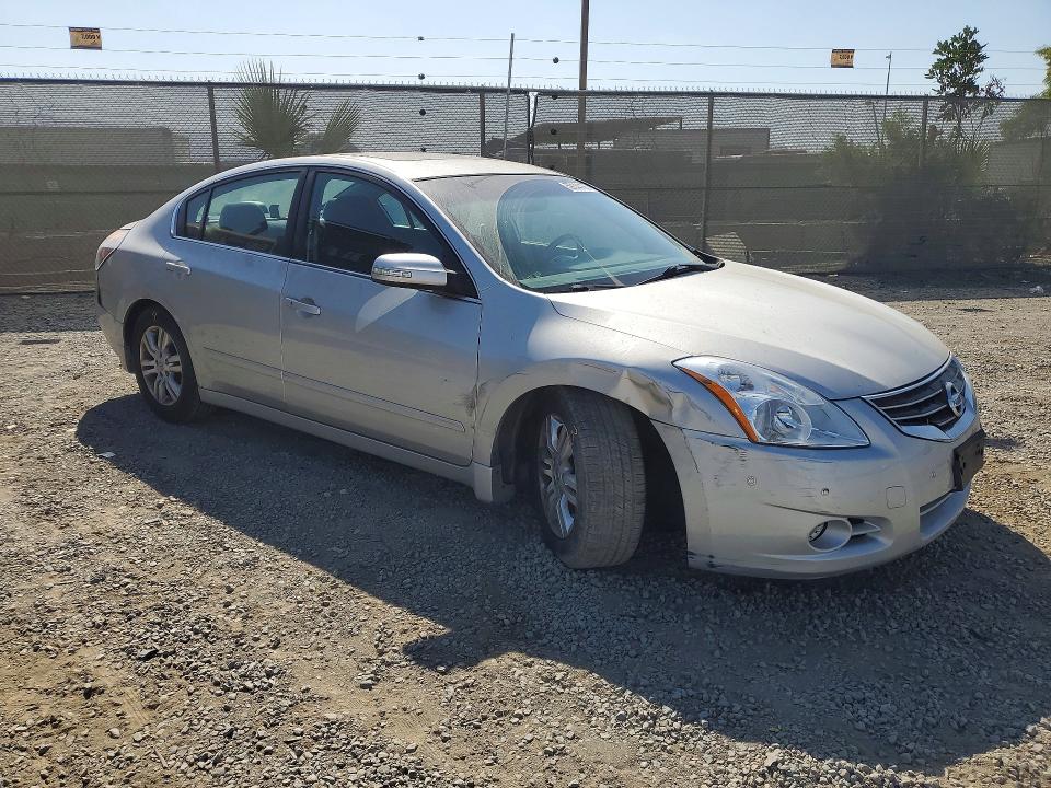 Снимка 4 от търг – 2011 NISSAN ALTIMA с VIN 1N4AL2AP3BN482669