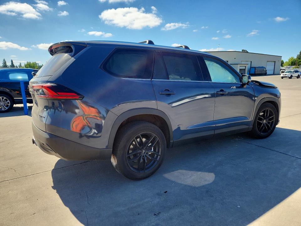 Photo 3 from auction – 2025 TOYOTA GRAND HIGHLANDER HYBRID with VIN 5TDACAB5XSS033419