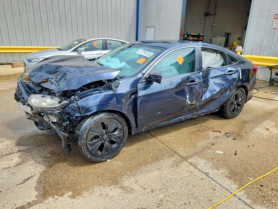 HONDA CIVIC 2017 with VIN 19XFC2F73HE006220 - Photo from auction