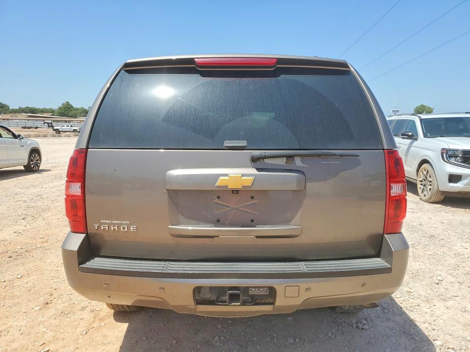 Photo 6 from auction – 2014 CHEVROLET TAHOE with VIN 1GNSKAE01ER120191