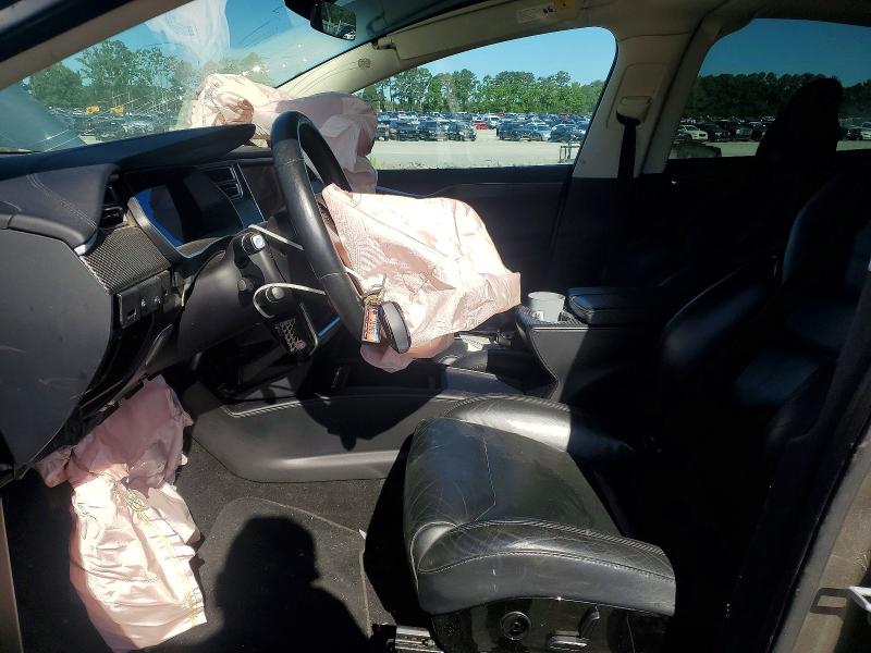 Photo 7 from auction – 2016 TESLA MODEL X with VIN 5YJXCBE20GF005867