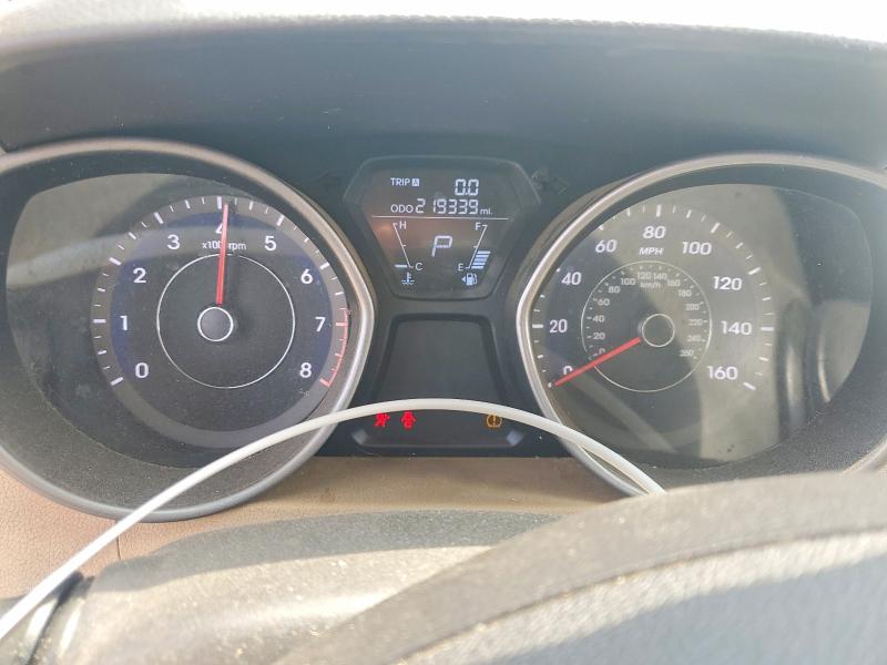 Photo 9 from auction – 2012 HYUNDAI ELANTRA with VIN 5NPDH4AE7CH111180