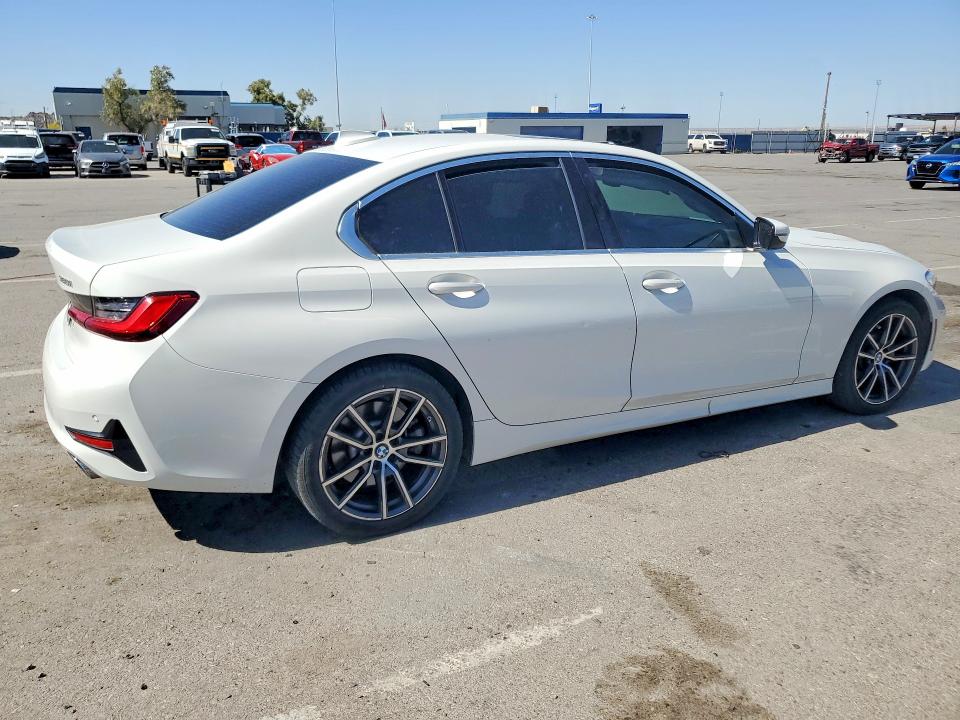 Photo 3 from auction – 2020 BMW 330I with VIN 3MW5R1J04L8B16549