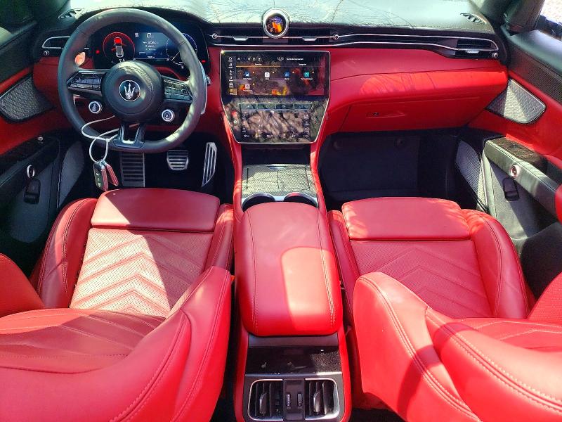 Photo 8 from auction – 2023 MASERATI GRECALE with VIN ZN682CVT6P7427894