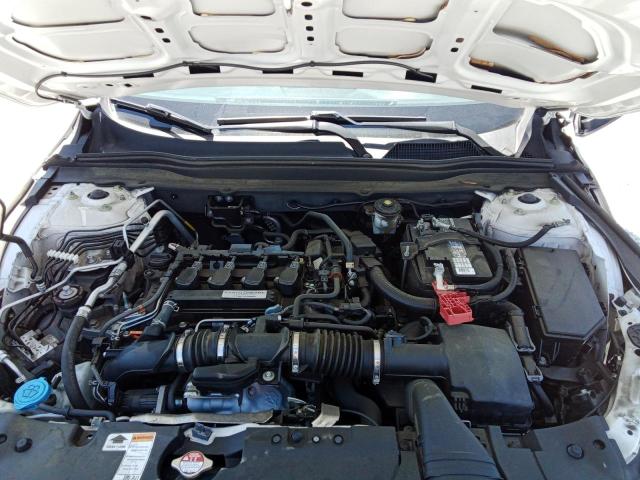 Photo 12 from auction – 2018 CHEVROLET EQUINOX with VIN 2GNAXJEV1J6299850