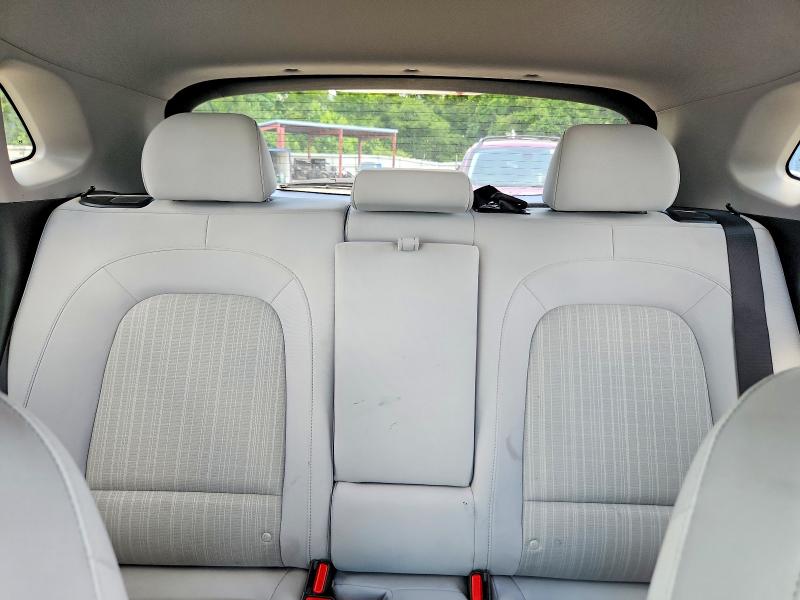 Photo 10 from auction – 2023 HYUNDAI KONA with VIN KM8K6CAB4PU019092