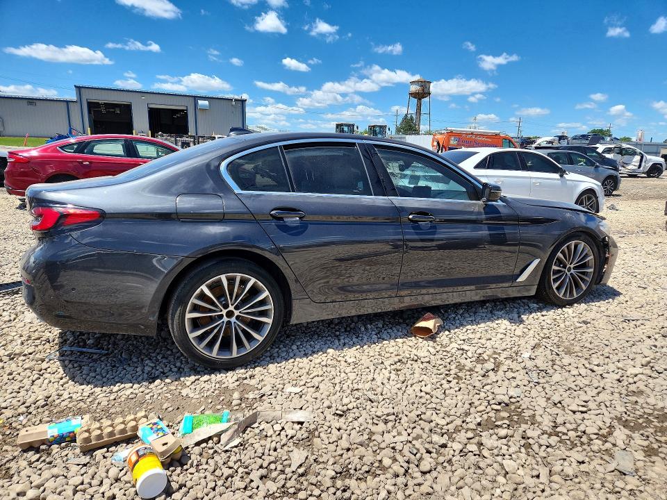 Photo 3 from auction – 2021 BMW 530 with VIN WBA13BJ02MCF48169