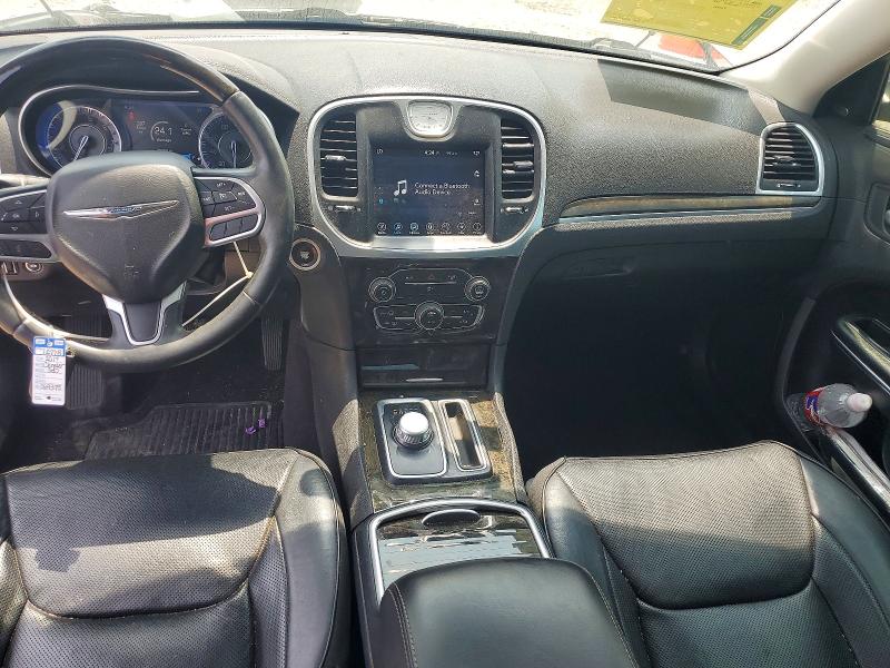 Photo 8 from auction – 2017 CHRYSLER 300 with VIN 2C3CCAEGXHH570504