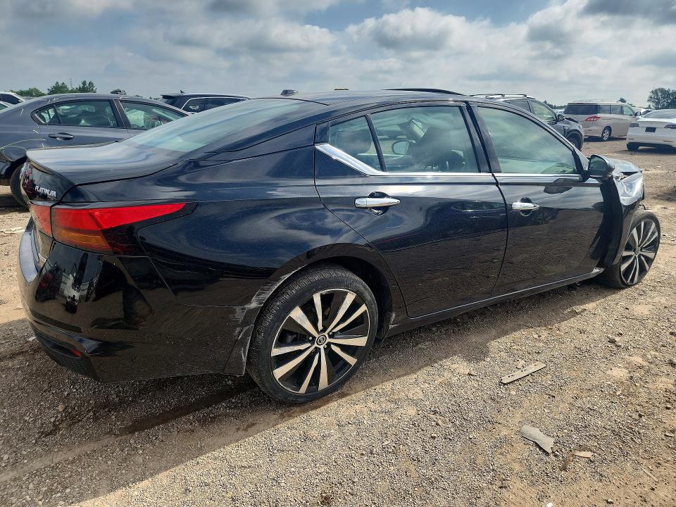 Photo 3 from auction – 2020 NISSAN ALTIMA with VIN 1N4AL4FV1LC139875