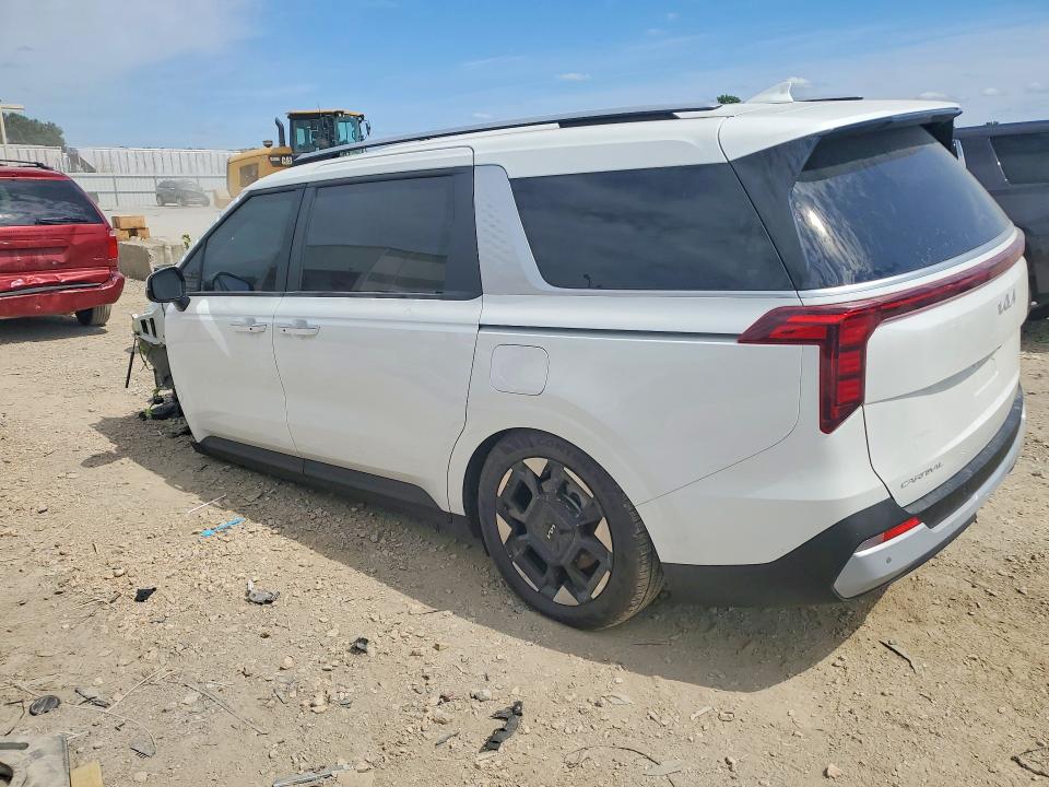 Photo 2 from auction – 2026 KIA CARNIVAL with VIN KNDNC5K39T6595028