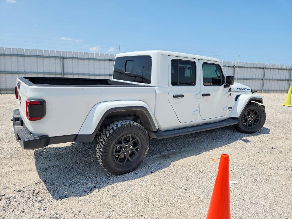 Photo 3 from auction – 2025 JEEP GLADIATOR with VIN 1C6PJTAG1SL541883