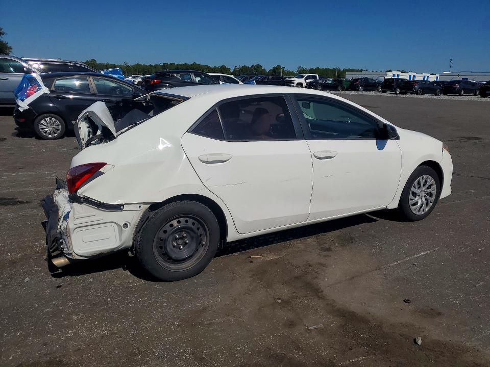 Photo 3 from auction – 2019 TOYOTA COROLLA with VIN 2T1BURHEXKC171168