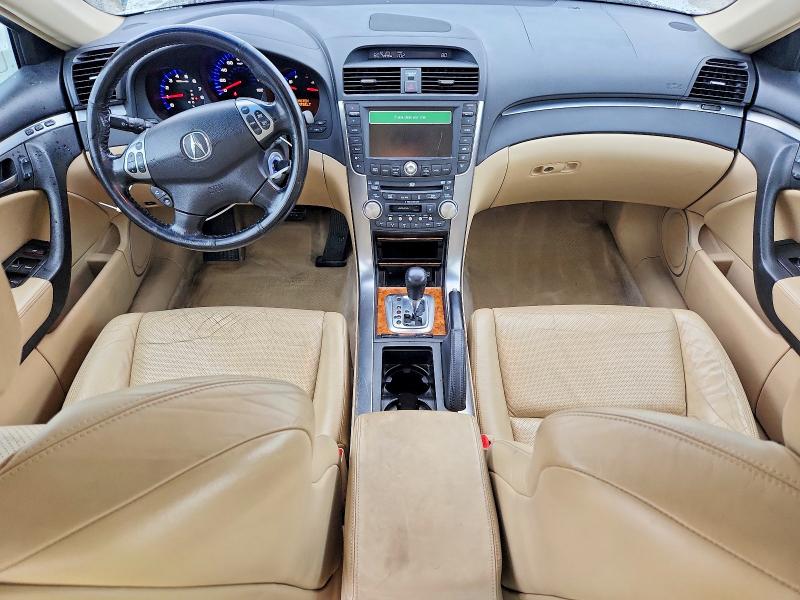 Photo 8 from auction – 2005 ACURA TL with VIN 19UUA66225A063761