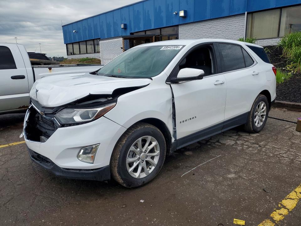 CHEVROLET EQUINOX 2018 with VIN 2GNAXJEV2J6352295 - Photo from auction