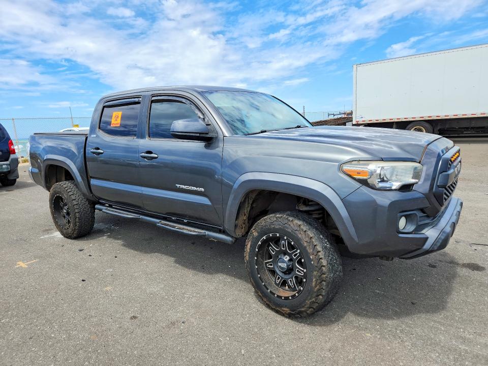 Снимка 4 от търг – 2016 TOYOTA TACOMA с VIN 3TMAZ5CN7GM015617