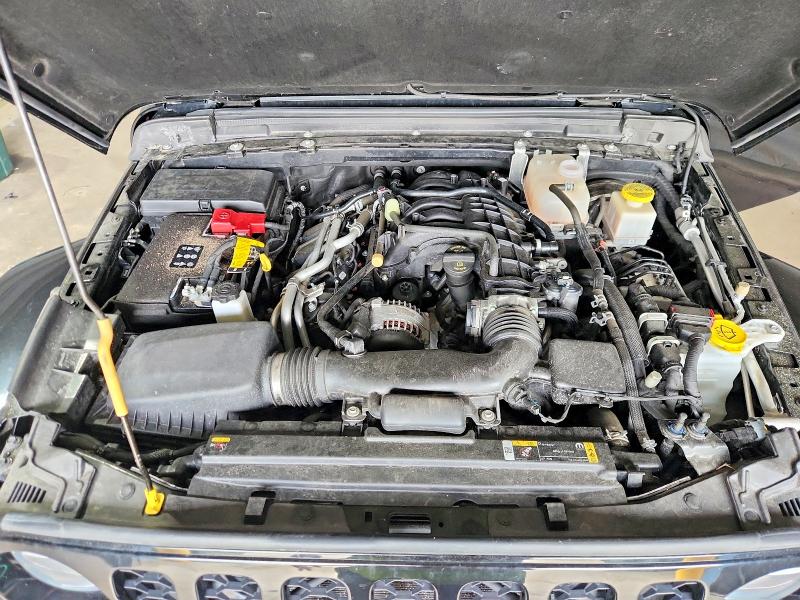 Photo 11 from auction – 2022 JEEP GLADIATOR with VIN 1C6HJTAG0NL142505