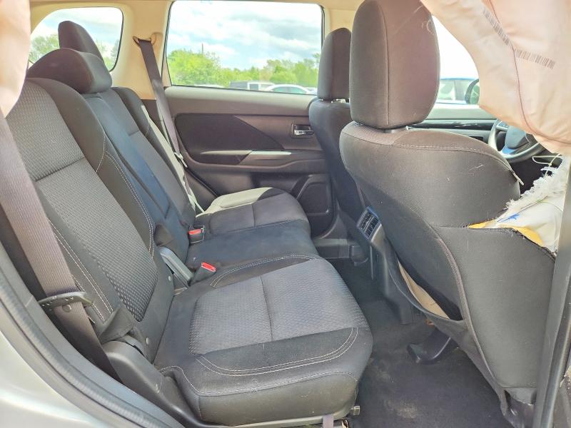 Photo 11 from auction – 2020 MITSUBISHI OUTLANDER with VIN JA4AD2A35LZ041991
