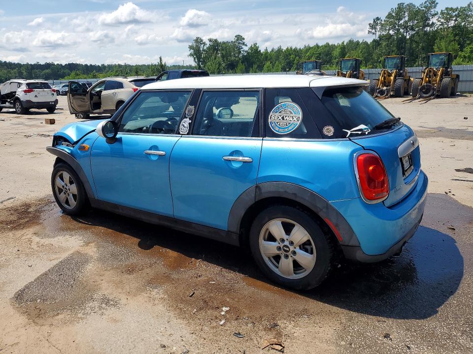 Photo 2 from auction – 2015 MINI COOPER with VIN WMWXS5C51FT831959