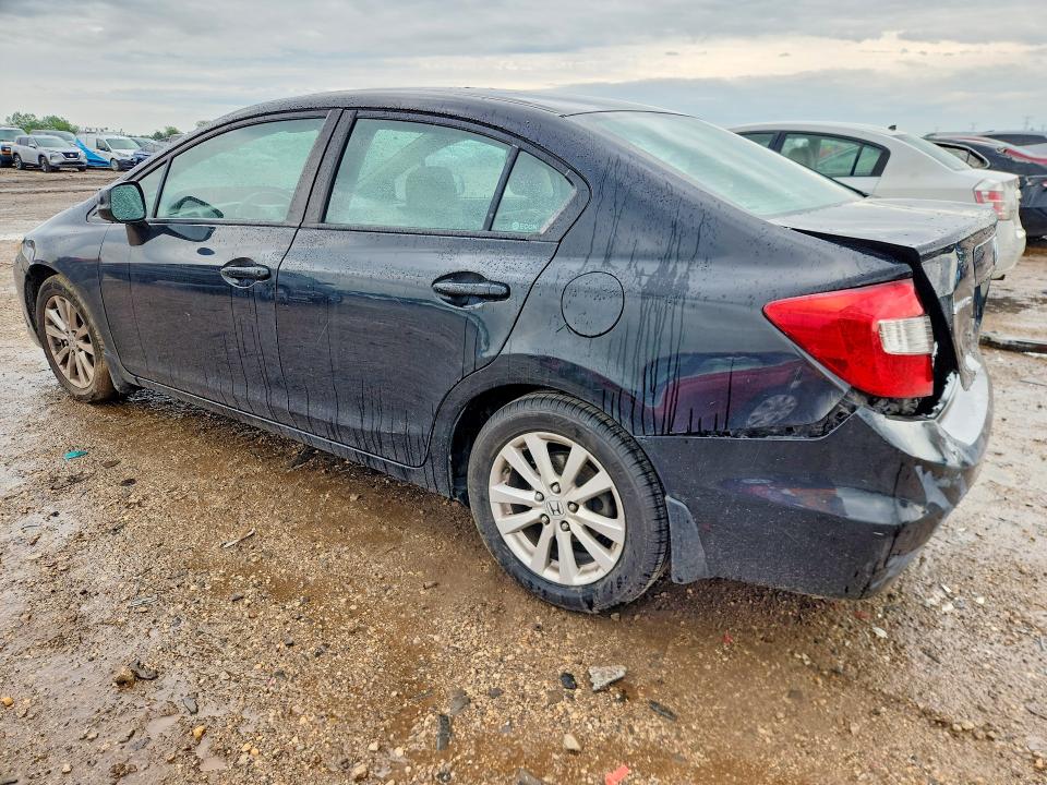 Photo 2 from auction – 2012 HONDA CIVIC with VIN 19XFB2F84CE106508