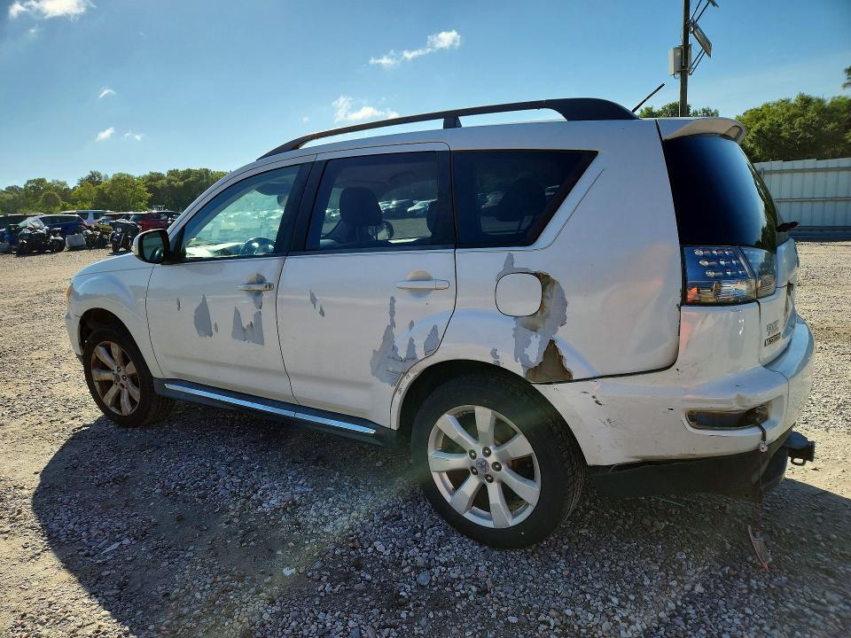 Photo 2 from auction – 2010 MITSUBISHI OUTLANDER with VIN JA4JS4AX8AZ015807