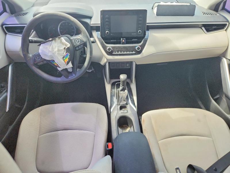 Photo 8 from auction – 2022 TOYOTA COROLLA CROSS with VIN 7MUAAAAG5NV018362