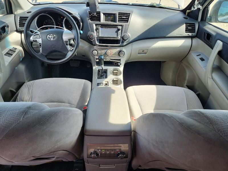 Photo 8 from auction – 2013 TOYOTA HIGHLANDER with VIN 5TDZA3EH8DS035697