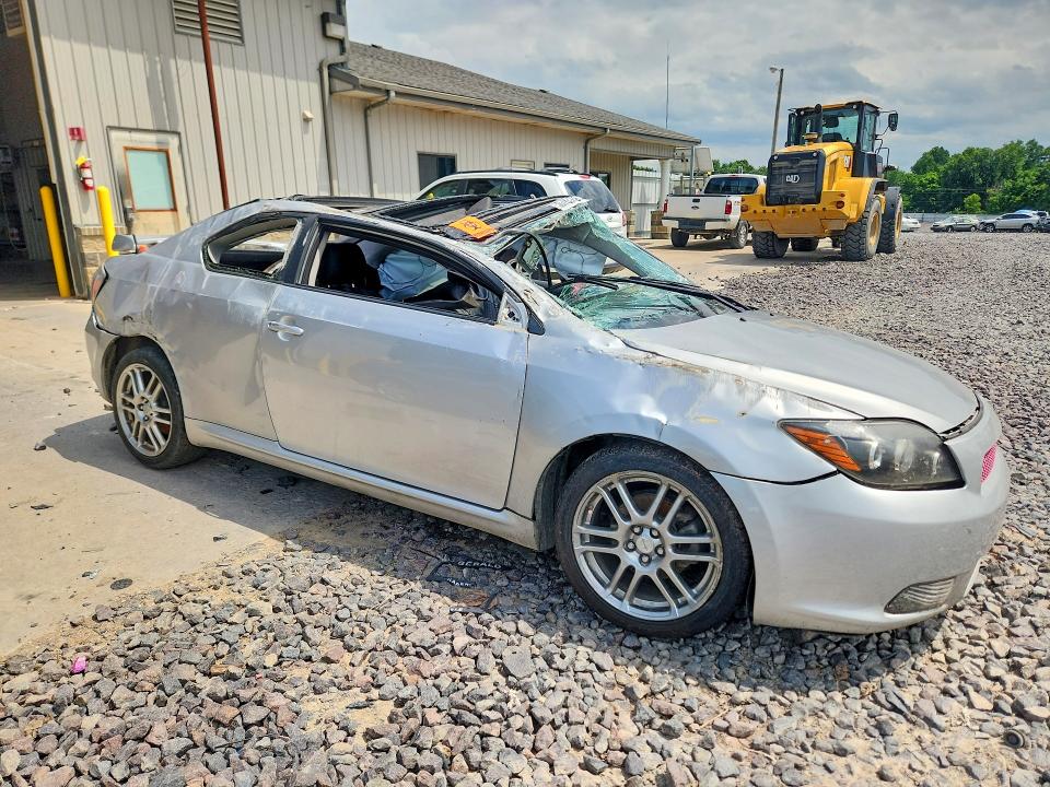 Photo 4 from auction – 2009 SCION TC with VIN JTKDE167X90279475