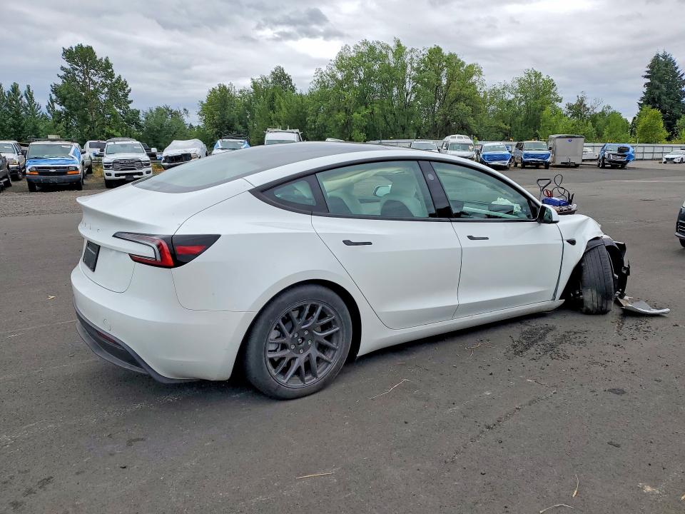 Photo 3 from auction – 2025 TESLA MODEL 3 with VIN 5YJ3E1EA8SF081047