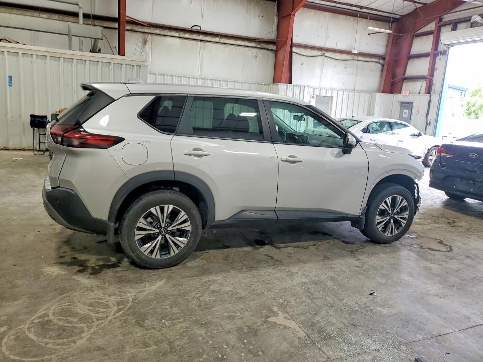 Photo 3 from auction – 2022 NISSAN ROGUE with VIN 5N1BT3BB9NC678022
