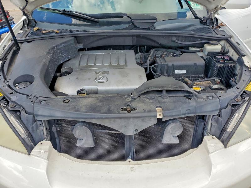 Photo 12 from auction – 2008 LEXUS RX with VIN 2T2HK31U58C069778