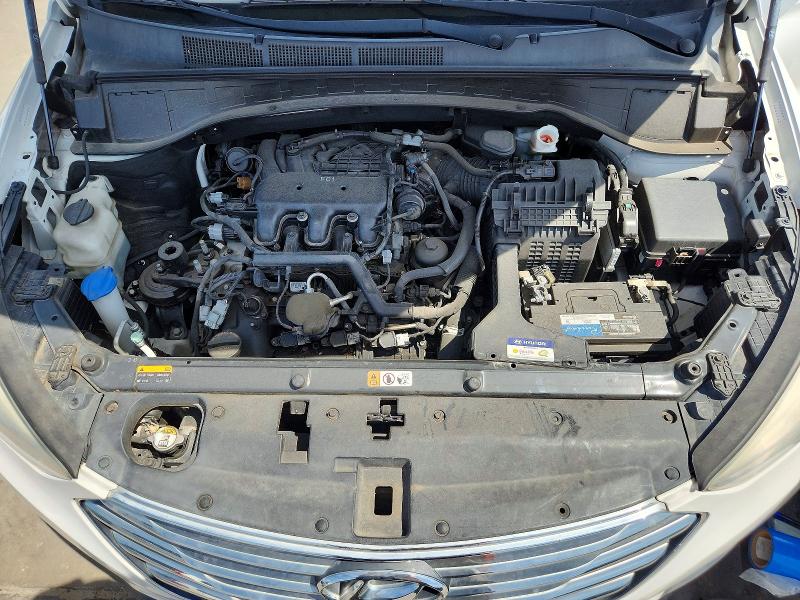 Photo 11 from auction – 2016 HYUNDAI SANTA FE with VIN KM8SM4HF7GU163448