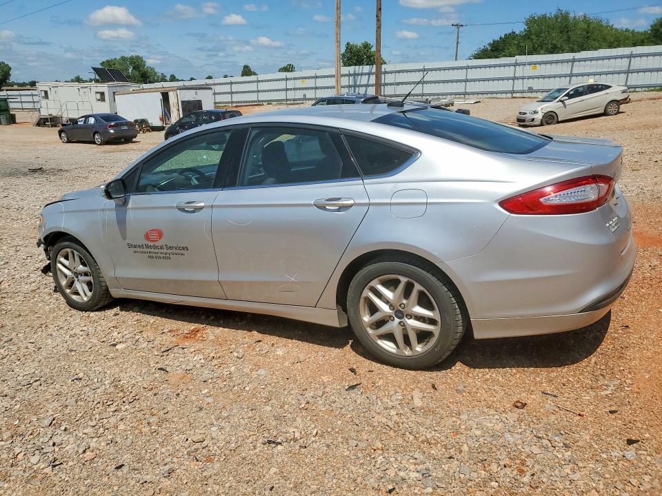 Photo 2 from auction – 2016 FORD FUSION with VIN 3FA6P0HD4GR327465