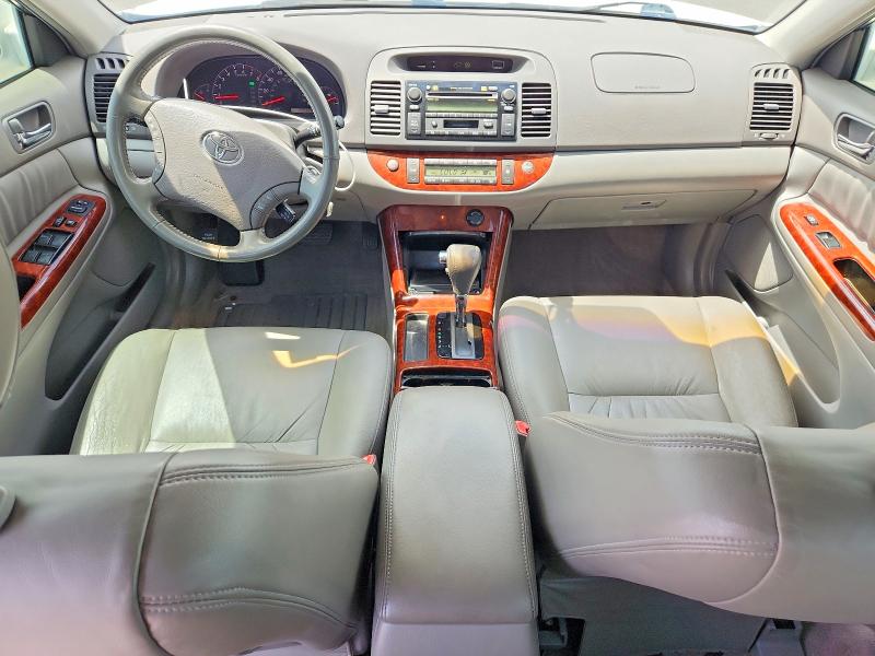 Photo 8 from auction – 2005 TOYOTA CAMRY with VIN JTDBF30K450159878