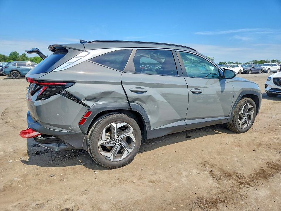 Photo 3 from auction – 2024 HYUNDAI TUCSON with VIN 5NMJFCDE4RH410131