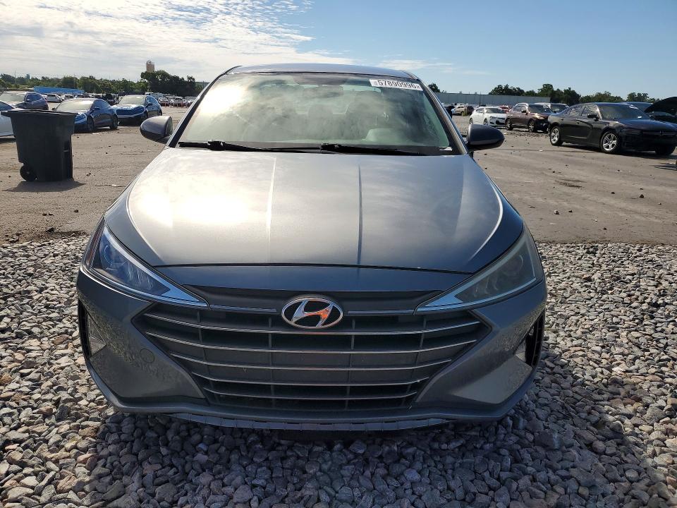 Photo 5 from auction – 2019 HYUNDAI ELANTRA with VIN KMHD74LF8KU831712