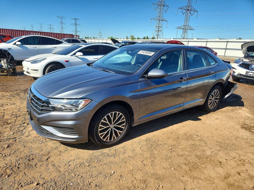 VOLKSWAGEN JETTA 2019 with VIN 3VWCB7BUXKM239777 - Photo from auction